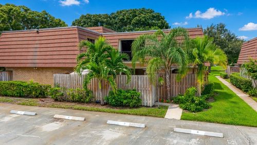 2003 20th Ln, Palm Beach Gardens, FL, 33418-3566 | Card Image