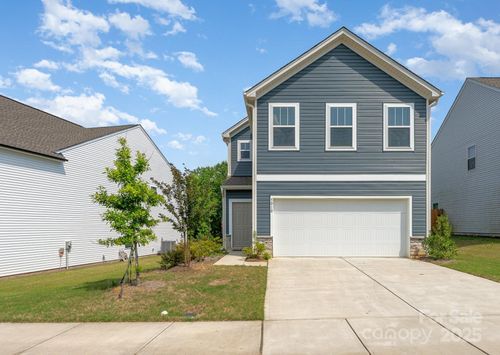 5010 Arbordale Way, Mount Holly, NC, 28120-0017 | Card Image