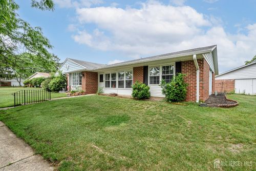 1270-B Argyll Cir, Lakewood, NJ, 08701-7926 | Card Image