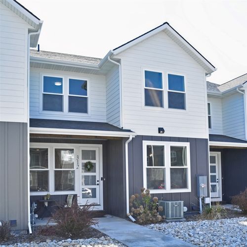 312 Destiny Dr, Hamilton, MT, 59840-3245 | Card Image