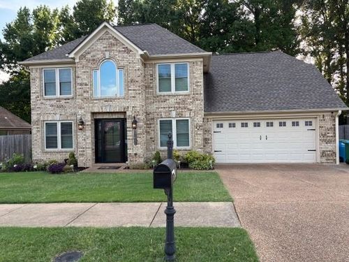 5219 Zachery Run, Arlington, TN, 38002-5049 | Card Image
