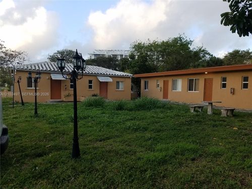 3-13770 Ne 20th Pl, North Miami Beach, FL, 33181-1669 | Card Image