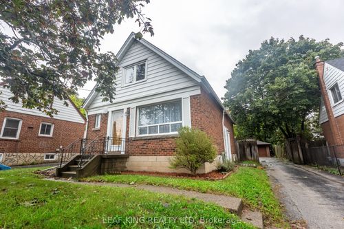 8 Southmead Rd, Scarborough, ON, M1L2H8 | Card Image