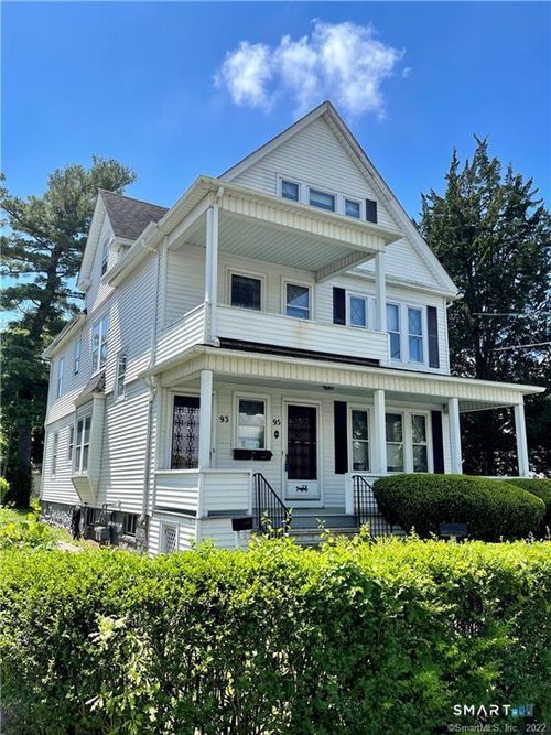 93 Chapel St, East Hartford, CT, 06108-3005 | Card Image