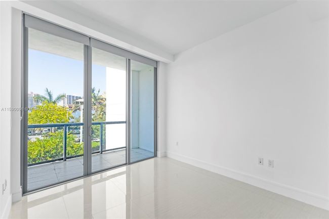 203 - 3250 Ne 188th St, Condo with 3 bedrooms, 4 bathrooms and null parking in Aventura FL | Image 49
