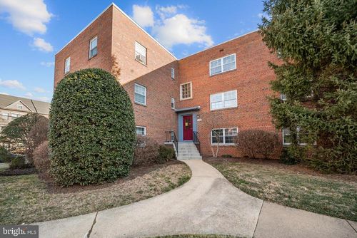 apt-8-5310 8th Rd S, ARLINGTON, VA, 22204-2641 | Card Image