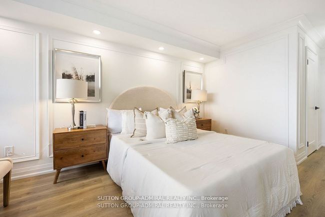 602 - 11 Townsgate Dr, Condo with 2 bedrooms, 2 bathrooms and null parking in Vaughan ON | Image 21