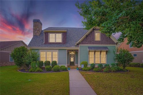 31 Grove Park Cir, Cartersville, GA, 30120-8473 | Card Image