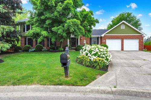 58 Penn Pl, Zionsville, IN, 46077-1173 | Card Image