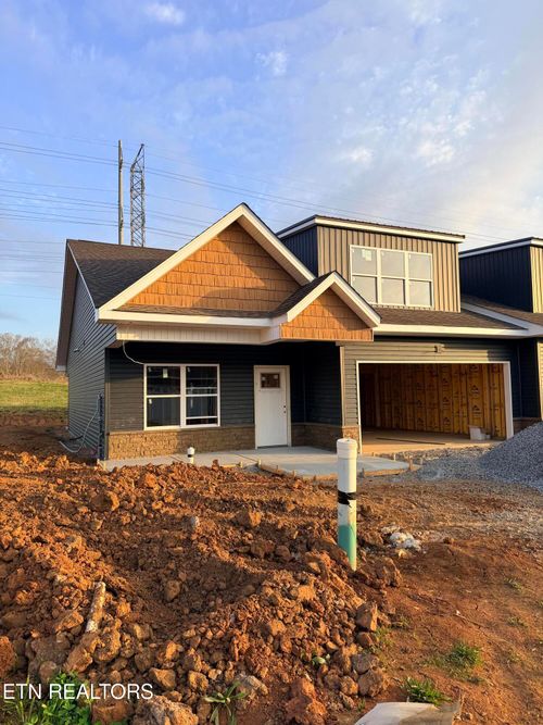 1503 Sunrise Crest Ln, Powell, TN, 37849-2329 | Card Image