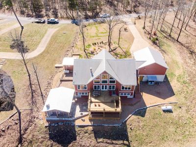 245 Ring Road, House other with 4 bedrooms, 3 bathrooms and null parking in Greers Ferry AR | Image 2