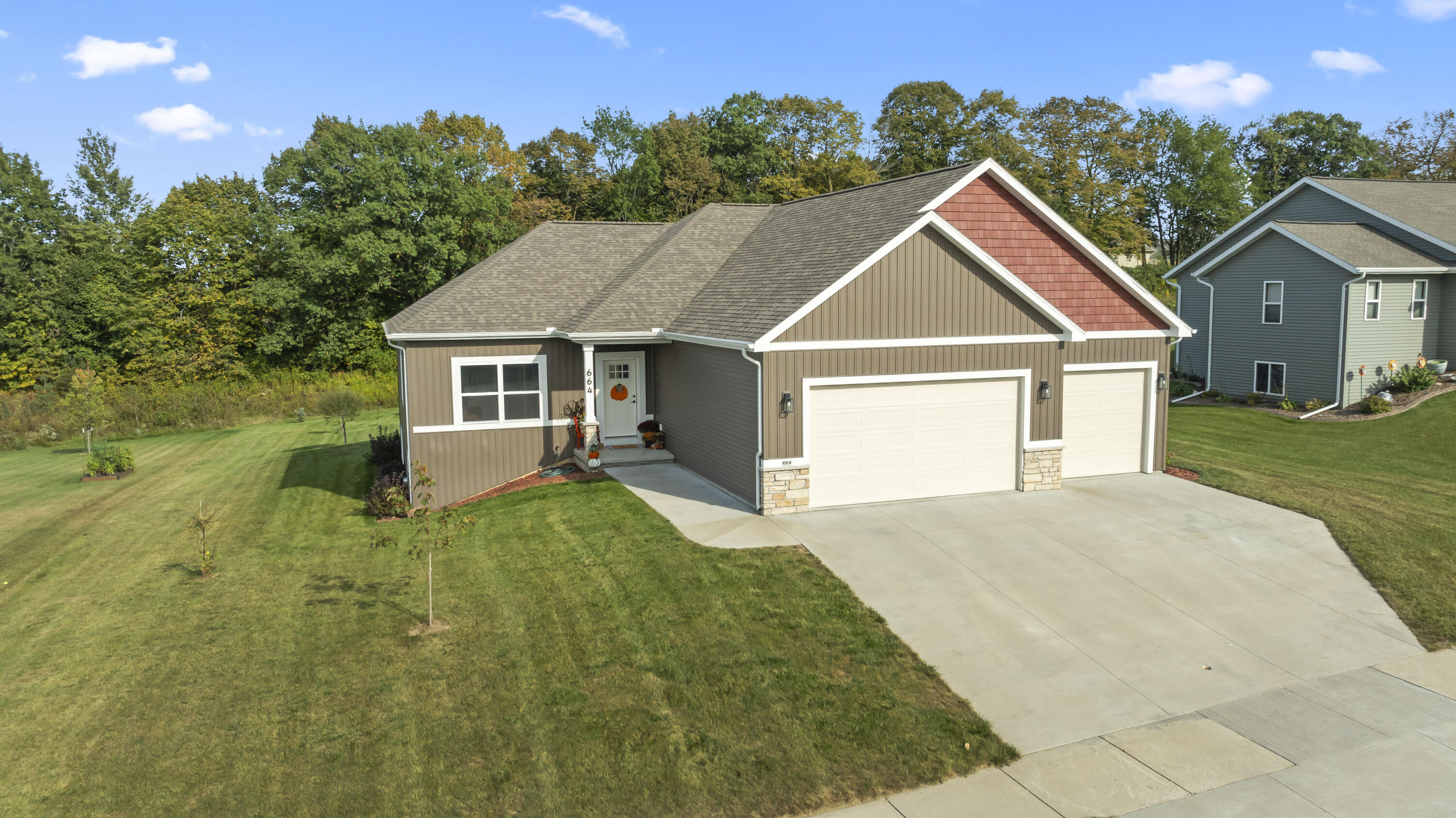 Valley View Dr, Campbellsport, WI 53010