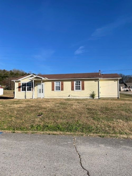 100 Shelby Ct, Columbia, TN, 38401-5404 | Card Image