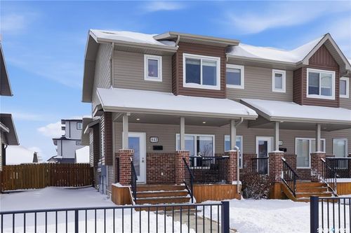 842 Stensrud Rd, Saskatoon, SK, S7W0M9 | Card Image