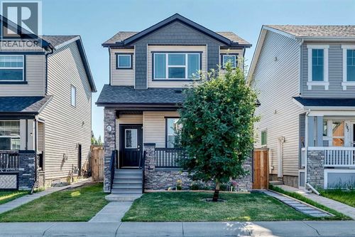 251 Skyview Point Road Ne, Calgary, AB, T3N0K7 | Card Image