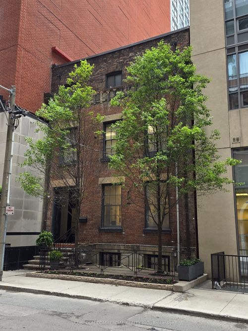 2nd-floor-24 Mercer St, Toronto, ON, M5V1H3 | Card Image