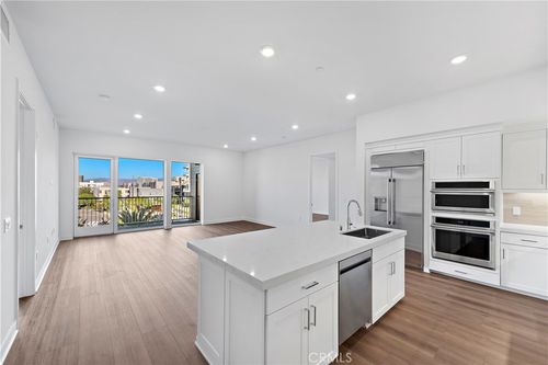 3404 Rivington, Irvine, CA, 92612-3494 | Card Image