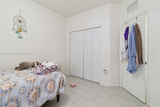 25037 Sw 114 Th Ct, Townhouse with 3 bedrooms, 3 bathrooms and null parking in HOMESTEAD FL | Image 24