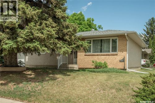 1701 Prince Of Wales Ave, Saskatoon, SK, S7K3E6 | Card Image