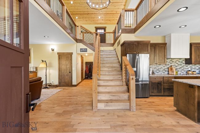 17 Texs Loop, House other with 4 bedrooms, 3 bathrooms and null parking in Alder MT | Image 4