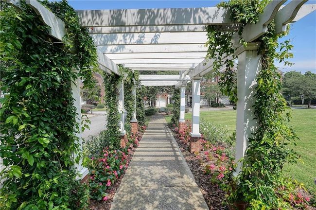 5210 Davenport Pl, Townhouse with 4 bedrooms, 5 bathrooms and 2 parking in Roswell GA | Image 65