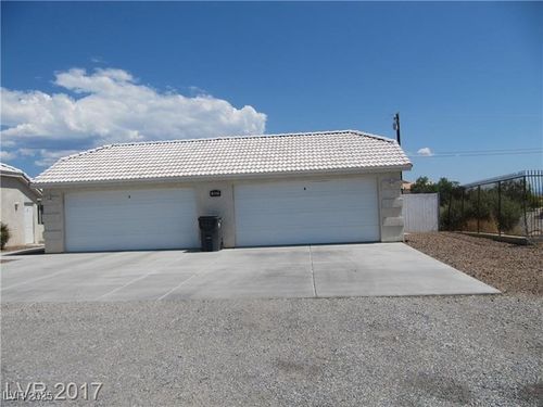 1-2021 S Dandelion St, Pahrump, NV, 89048-3993 | Card Image