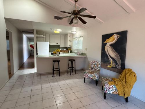 8331 La Riviera Dr, Sacramento, CA, 95826-1654 | Card Image