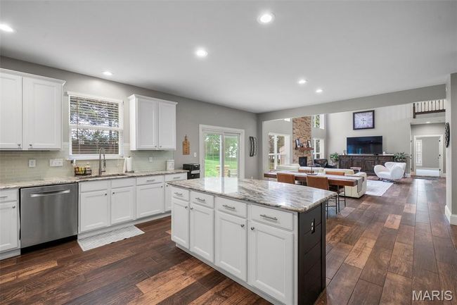 22 Fall Flower Ct, House other with 4 bedrooms, 4 bathrooms and null parking in Eureka MO | Image 22