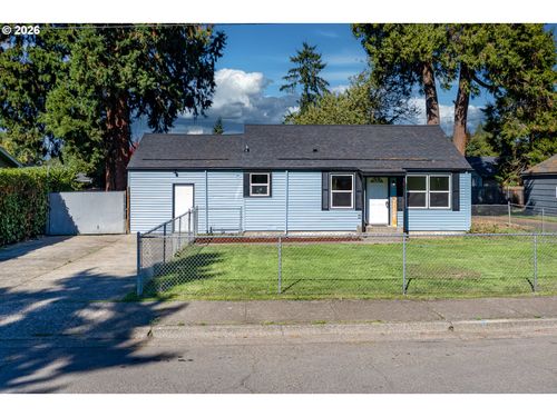 5418 A St, Springfield, OR, 97478-7923 | Card Image