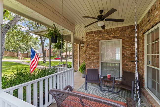 3826 Shady Meadow Dr, House other with 5 bedrooms, 4 bathrooms and null parking in Grapevine TX | Image 5