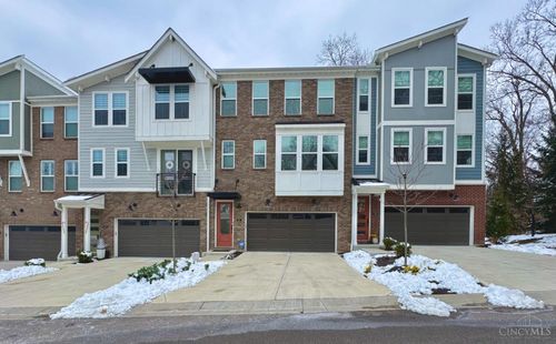 131 Blossom View Dr, Loveland, OH, 45140-9092 | Card Image