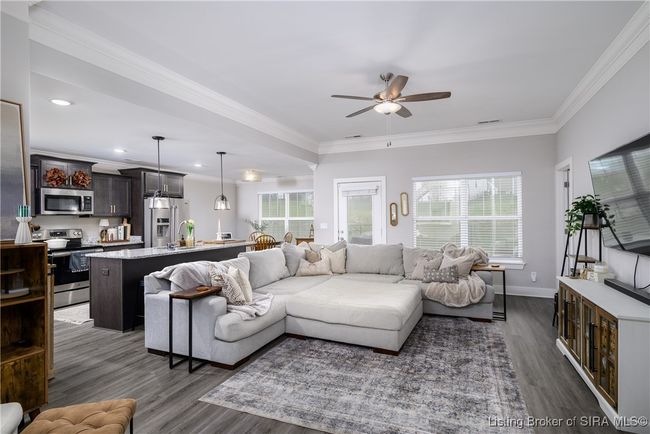 9002 Haylyn Ln, Home with 3 bedrooms, 2 bathrooms and null parking in Georgetown IN | Image 9
