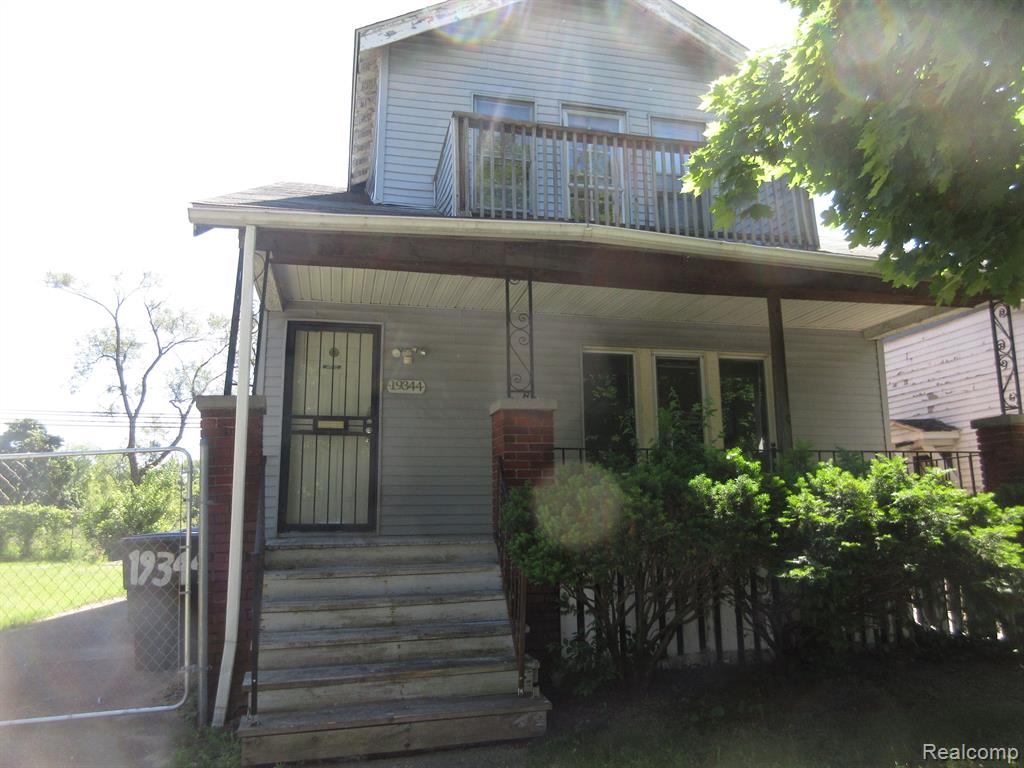 Omira St, Highland Park, MI 48203