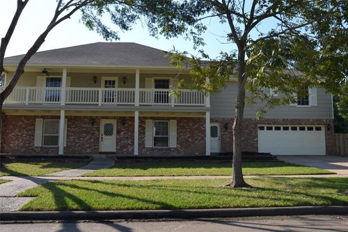 1223 Longledge Dr, Seabrook, TX, 77586-4115 | Card Image