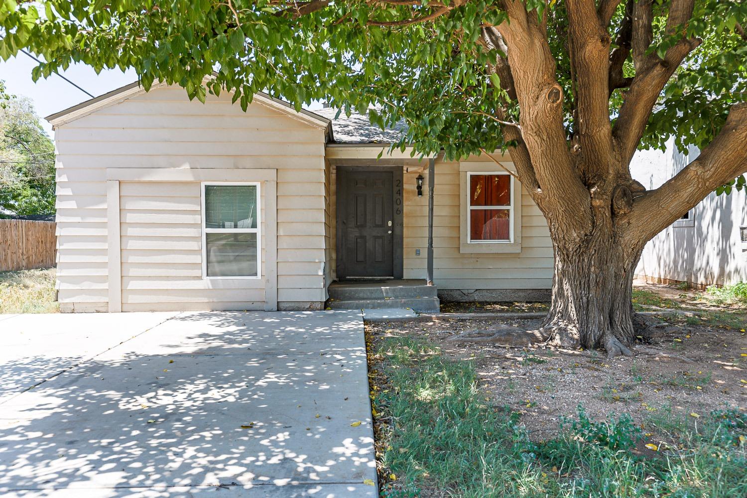 Avenue U , Lubbock, TX 79411