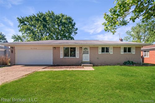 5103 Ridgetop Drive, Waterford Charter Township, MI, 48327 | Card Image