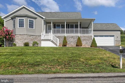 110 Aucker St, LIVERPOOL, PA, 17045-9738 | Card Image