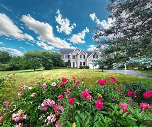 4 Wagon Trl, Lakeville, MA, 02347-3609 | Card Image