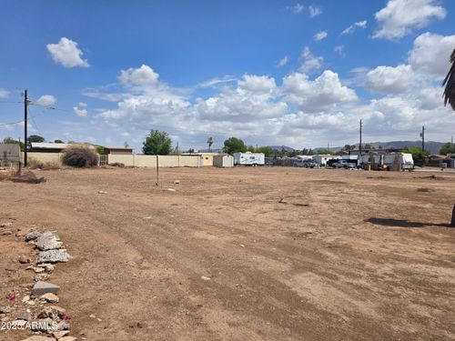 51-5643 S 42nd Ave, Phoenix, AZ, 85041-4109 | Card Image