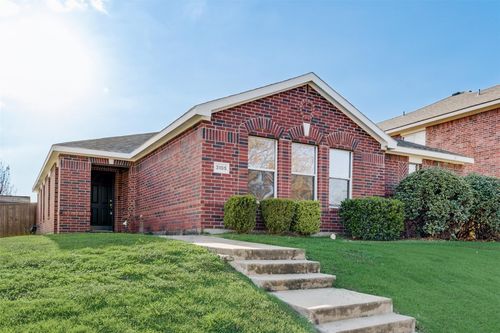 3105 Silver Creek Dr, Mesquite, TX, 75181-2971 | Card Image