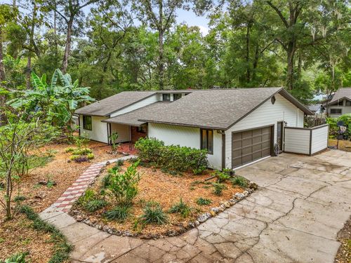 7820 10th Ave, GAINESVILLE, FL, 32607-3346 | Card Image