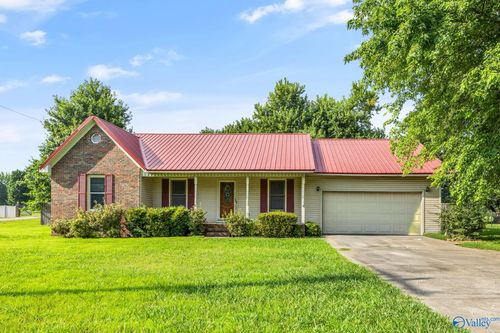 27945 Copeland Rd, Toney, AL, 35773-8233 | Card Image