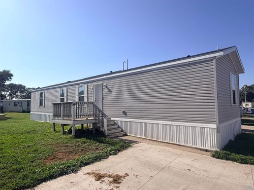 lot-66-833 E Duke St, Vermillion, SD, 57069-1642 | Card Image