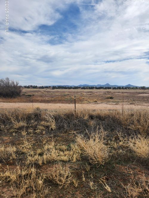 05-118b Champagne Lane, Paulden, AZ, 86334 | Card Image