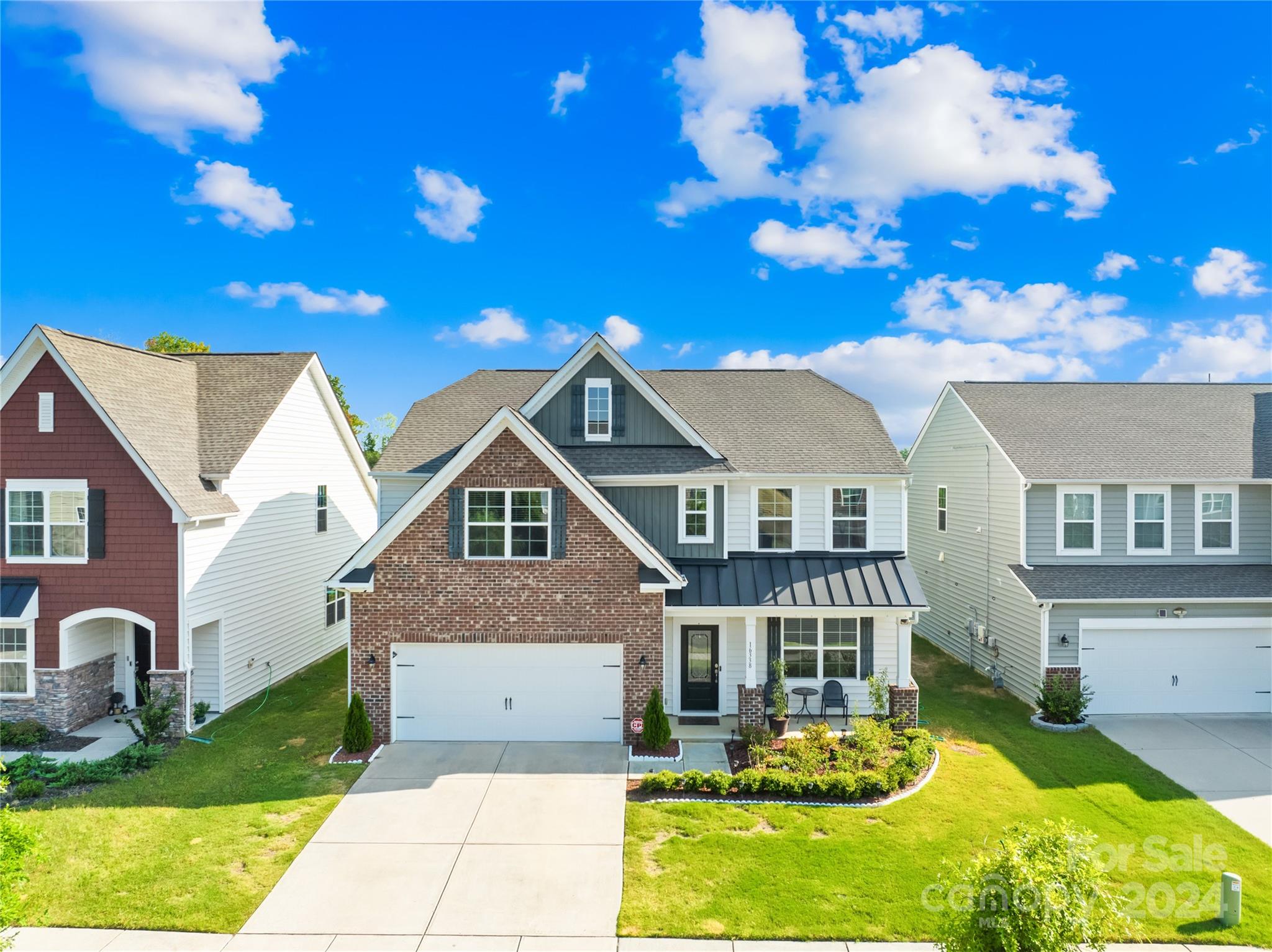 Wavenly House Dr, Charlotte, NC 28273