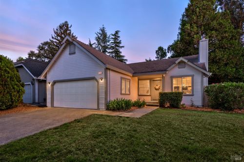 5086 Charmian Dr, Santa Rosa, CA, 95409-3572 | Card Image