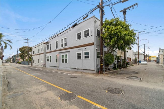 APT-2 - 12 25 Th Pl, Home with 0 bedrooms, 0 bathrooms and null parking in Venice CA | Image 16