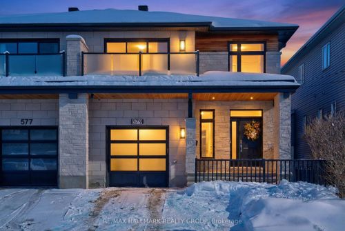 579 Foxview Pl, Ottawa, ON, K1K4E1 | Card Image