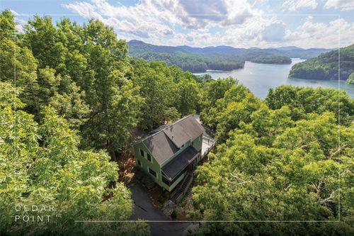 256 Vandora Ln, Glenville, NC, 28736-8313 | Card Image