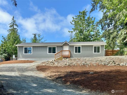 1064 Lake Drive, Camano Island, WA, 98282 | Card Image